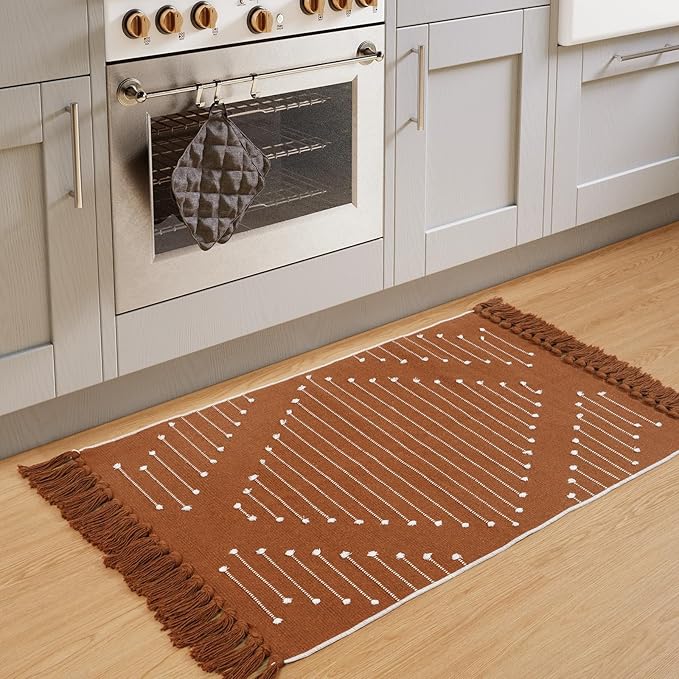 LIVEBOX Burnt Orange Bathroom Rug, Fall Washable Cotton Throw Rug for Bath Entryway Kitchen Sink, Boho Woven Front Door Halloween Decor Rugs with Tassel (2'x3')
