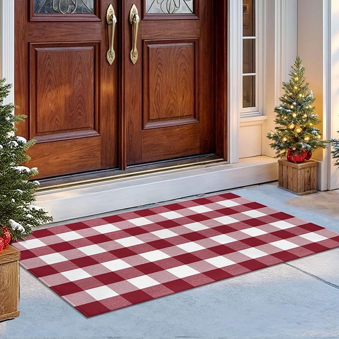 IOHOUZE Christmas Buffalo Plaid Rug 3x5 Ft Outdoor Indoor Doormat Red White Check Washable Area Rug Woven Cotton Checkered Front Porch Mat Christmas Decor for Front Door Entryway Living Room
