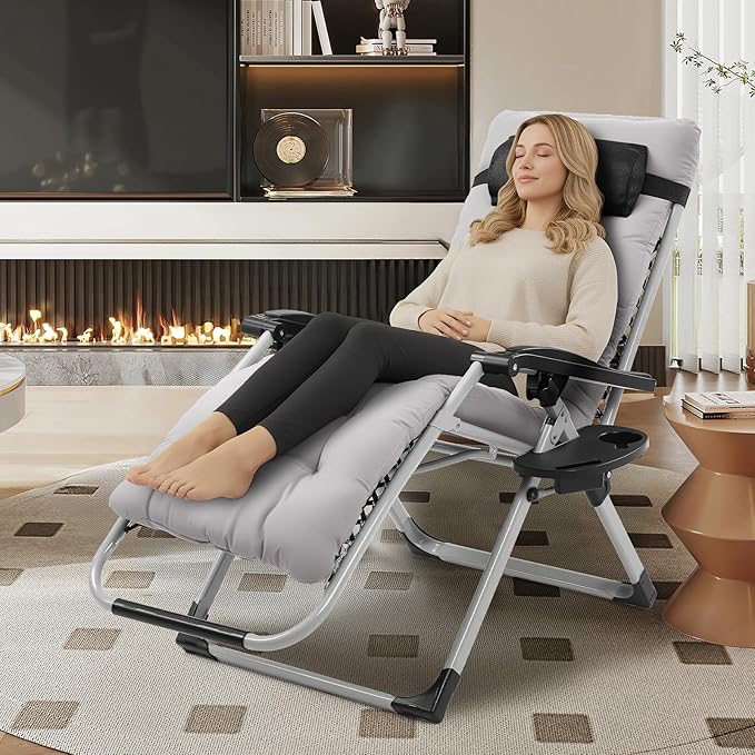 Bonnlo Padded Zero Gravity Chair, Lounge Chair Recliner Chair with Removable Cushion & Tray， Folding Reclining Patio Chairs， Recliner Chair for Lawn，Indoor and Outdoor