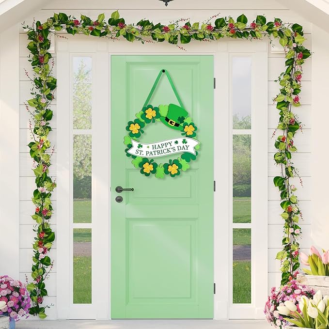 Wooden St Patricks Day Wreaths for Front Door Decoration Shamrock Door Sign Wall Signs Clover Spring Decoration, Irish Sign Welcome Hanging for Home Decor Party Outdoor Indoor Supply 3D Glitter