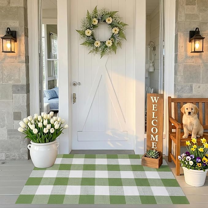 SEEKSEE Cotton Buffalo Plaid Rug 27.5"x43" Grass Green and White Checked Rug Washable Doormats Indoor Outdoor Rugs for Layered Front Door Mats, Porch, Kitchen, Farmhouse, Entryway