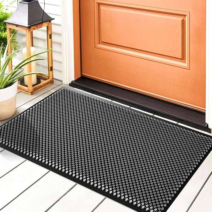 Fowooyeen Outdoor Door Mat, 30'' x 17'' Silicone Scraper, Non-Slip Washable Weatherproof Entrance Mat, Low-Profile Shoe Cleaner for Indoor or Outdoor Use, Black