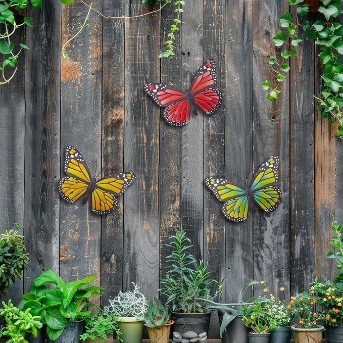 Metal Butterfly Wall Decor - Butterflies Wall Sculpture Hanging Decorations for Indoor Outdoor Fences Patio Yard Fence Garden Decorations, Gift for Mom Friends