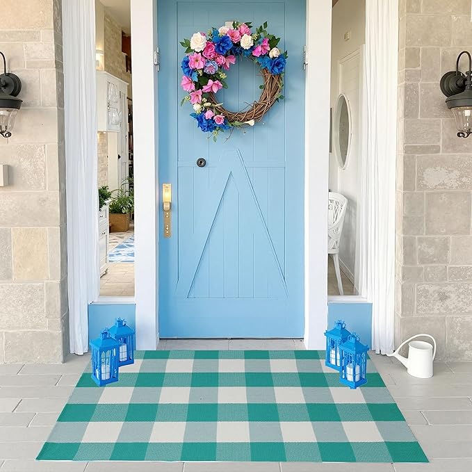 SEEKSEE Buffalo Plaid Outdoor Rug 27.5"x43" Light Blue and White Checkered Area Rug Washable Doormat Cotton Boho Bedroom Rug for Kitchen Entryway Hallway Front Door Farmhouse Living Room