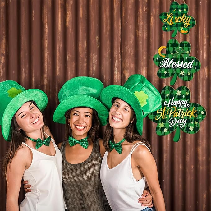 St Patricks Day Door Decorations, Shamrock Shaped Hanging Sign for St. Patrick's Day Decor, St. Patricks Day Shamrock Wreaths for Front Door, St Patty's Day Decorations Indoor Outdoor
