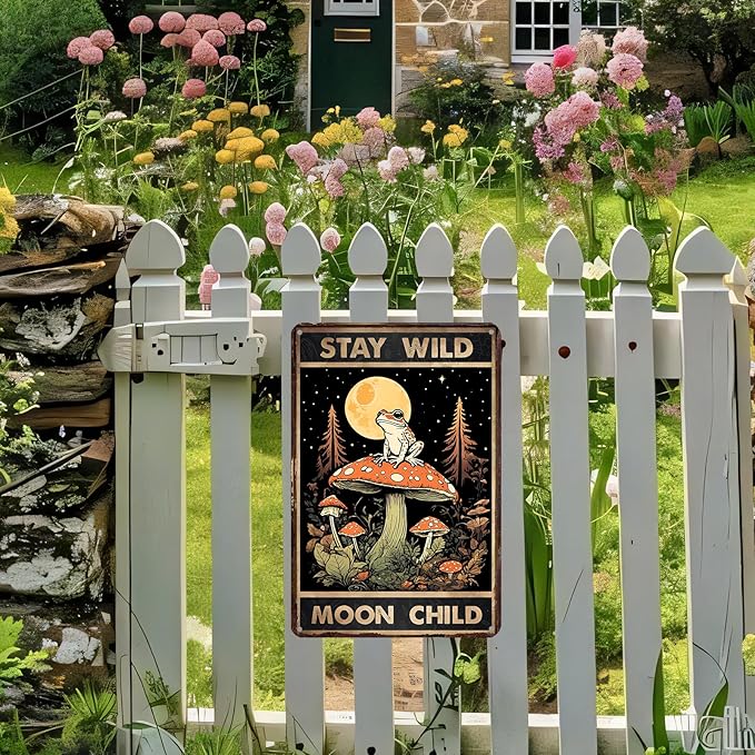 Funny Frog Mushroom Metal Sign, STAY WILD MOON CHILD Cottagecore Goblincore Wall Art, Vintage Tin Plaque for Bathroom Kitchen Bedroom, Whimsical Forest Decor, Mushroom Gifts - 8x12 Inches