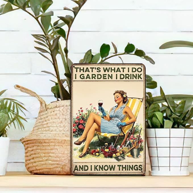 Funny Garden Aluminum Sign - 'Into The Garden I Go To Lose My Mind And Find My Soul' - Rustic Wall Art Decor for Home, Patio, Bar or Cafe 8x12 Inch