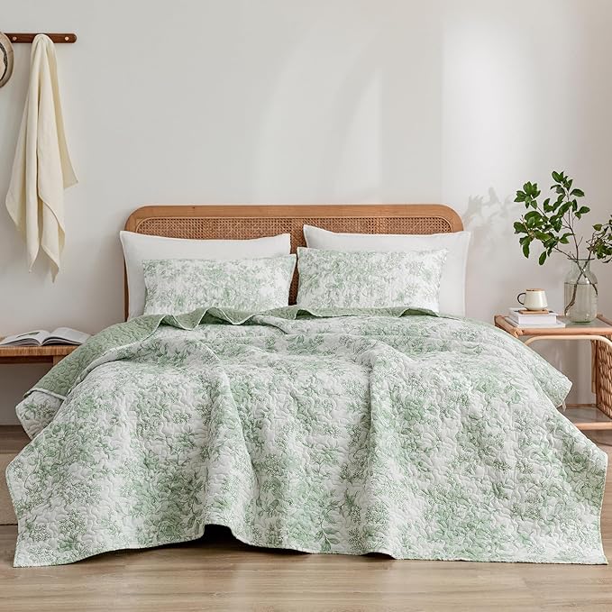 Wonderful Sage Green Floral Quilt King Size Cotton Stitch Bedding Set, Farmhouse Lightweight Comforter Soft Rustic Bedspread Coverlet 3 Piece for All Season