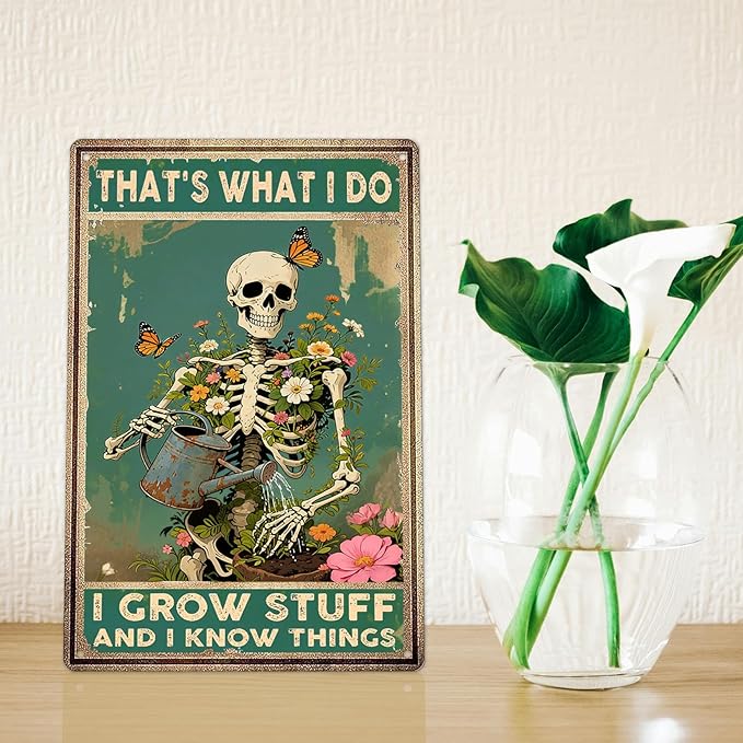 Retro Skull Garden Metal Signs Vintage Skull Poster Gardening Sign - That's What I Do I Grow Stuff and I Know Things Sign, Wildflower & Butterfly Wall Decor for Home Kitchen Farm Garden Gift 8x12inch