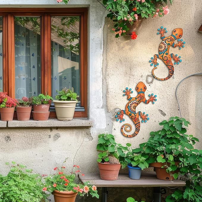 Metal Gecko Outdoor Decor -2 Pack 11.8 inch Gecko Wall Art Hanging Sculpture Decoration for Indoor or Outdoor, Garden Yard Fence Porch Patio Decor