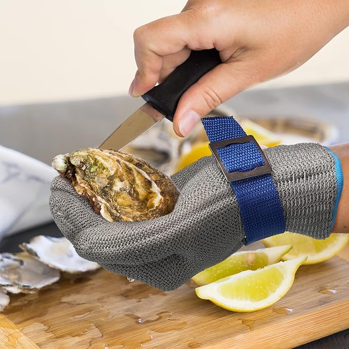 Schwer ANSI A9 Cut Resistant Glove, Food Grade Stainless Steel wire Mesh Metal Gloves, Knife Cutting Gloves for kitchen Mandoline Slicing Butcher Meat Cutting Oyster Shucking Fish Fillet（L, 1 PCS）