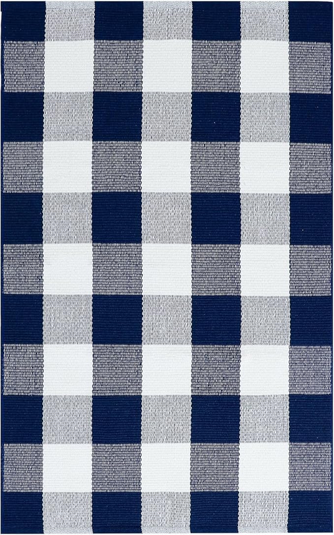 IOHOUZE Buffalo Plaid Checkered Rug 27.5" X 43" Front Door Mats, Washable Area Rugs for Front Porch Decor, Spring Summer Welcome Mats Outdoor, Navy White Rug for Farmhouse/Entryway/Home Entrance