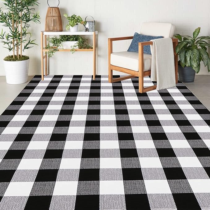 Buffalo Plaid Outdoor Rug, 4' x 6' Black and White Check Indoor/Outdoor Area Rugs, Layering Rug for Hello/Welcome Door Mat, Washable Cotton Woven Farmhouse Mat for Fall Front Porch Décor