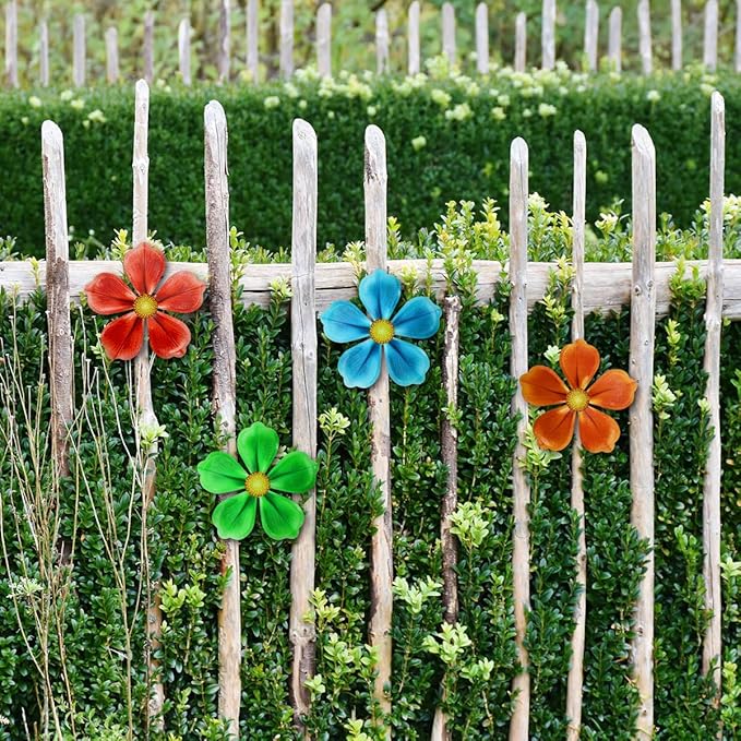 Giyyomtr Metal Flowers Wall Decor - 4pcs Metal Wall Art Hanging Decorations for Outdoor Fence Garden Yard Patio Decor, Gift for Mom Friends