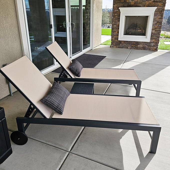 PURPLE LEAF Outdoor Chaise Lounge with Wheels for Outside 2 Pieces Aluminum Patio Lounge Chair with 5 Adjustable Position Recliner for Patio, Beach, Yard, Pool, Side Table Included, Beige