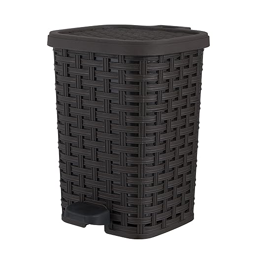 Superio Mini Trash Can with Foot Pedal Small Outdoor Garbage Can with Lid, 1.5 Gallon Plastic Waste Basket for Bathroom, Bedroom, Kitchen, Office, Patio (Wicker Brown 6 QT.)