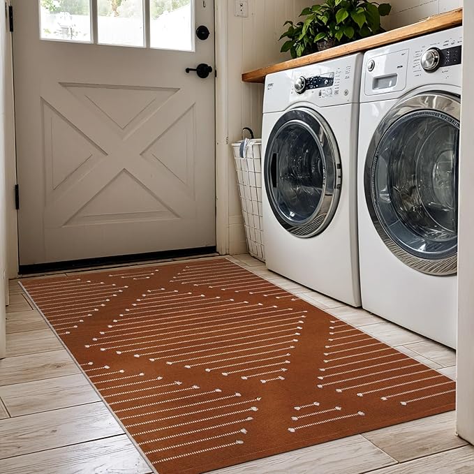 LIVEBOX Burnt Orange Entryway Rug, Washable Front Door Rug Cotton Blend Kitchen Rugs, Boho Woven Area Rug Throw Carpet for Layered Porch Halloween Decor Rugs (2.4' x 3.7')