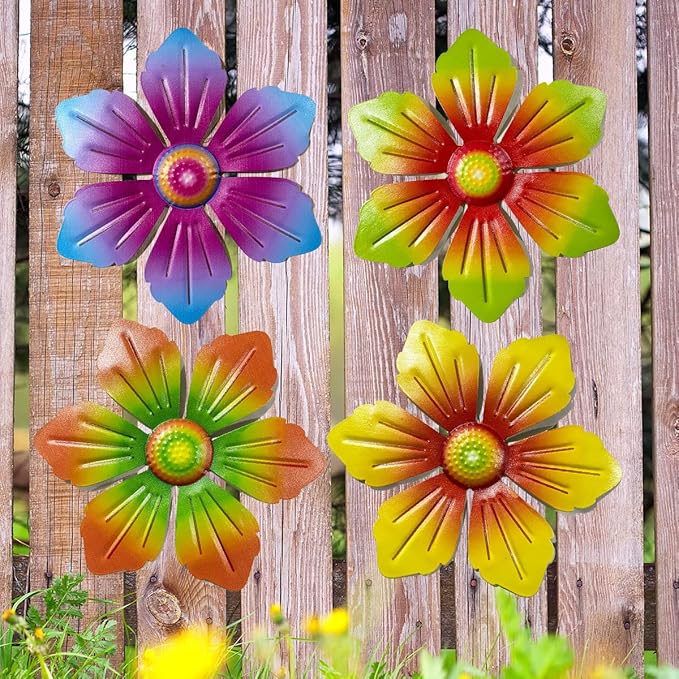 Metal Flowers Outdoor Decorations, 4pcs Metal Wall Art Hanging Decorations for Outdoor Fence Garden Yard Patio Decor, Gift for Mom Friends