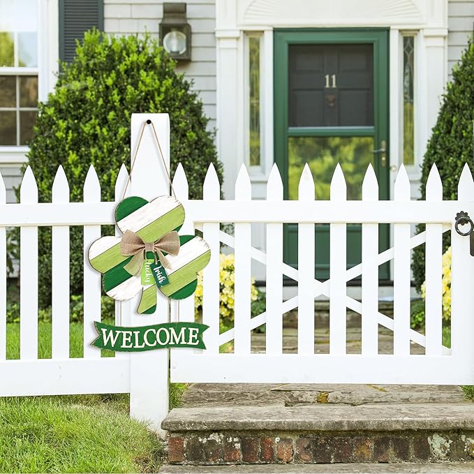 Wooden St Patricks Day Wreaths for Front Door Decoration Shamrock Door Sign with Bow Wall Signs Clover Spring Decoration, Irish Sign Welcome Hanging for Home Decor Party Outdoor Indoor Supply