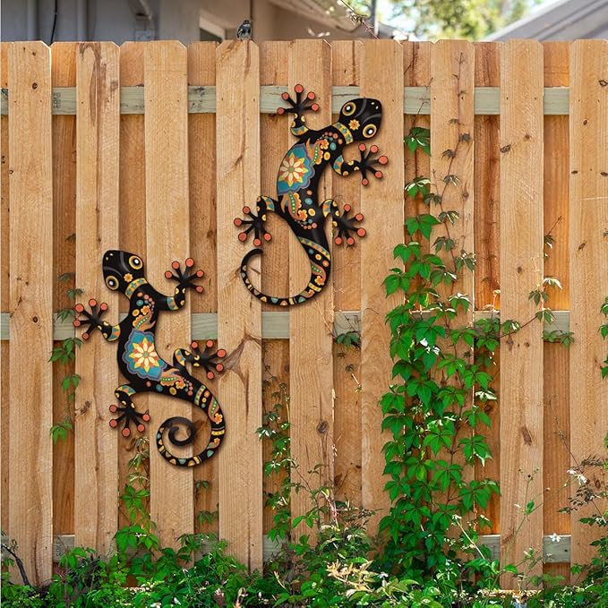 Metal Gecko Outdoor Decor -2 Pack 11.8 inch Metal Lizard Wall Hanging Sculpture Decoration for Indoor or Outdoor, Garden Yard Fence Porch Wall Decorations