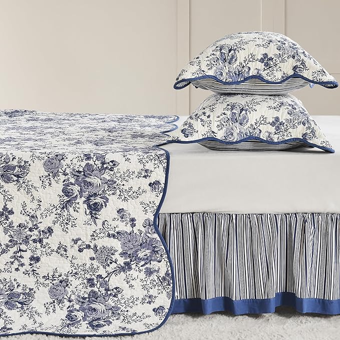 Wonderful 100% Cotton Blue Floral Quilt Set Queen Size Bedding Sets with Pillow Shams and Bed Skirt, 4 Pieces Floral Bedspread Coverlet, Quilted Blanket Bed Cover for All Season, 88"x90"