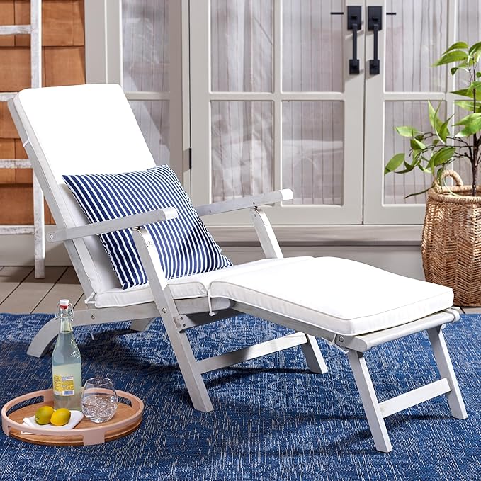 SAFAVIEH Outdoor Collection Palmdale Grey Solid Wood/Beige Cushion with Striped Pillow Chaise Lounge Chair (PAT7015F)