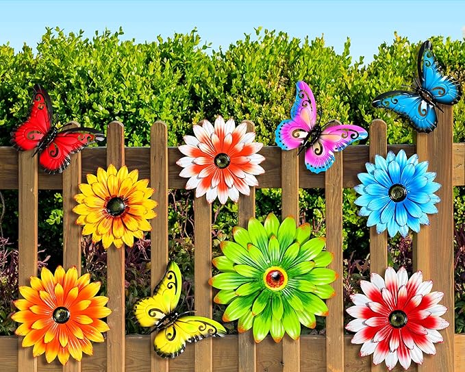 Gisafai 10 Pack Metal Flowers Wall Art Decor Outdoor, 3D 6 Pcs Daisy Flowers 4 Pcs Butterfly Metal Wall Art Fence Hanging for Fence, Patio, Garden, Backyard, Lawn, Balcony(Vintage)