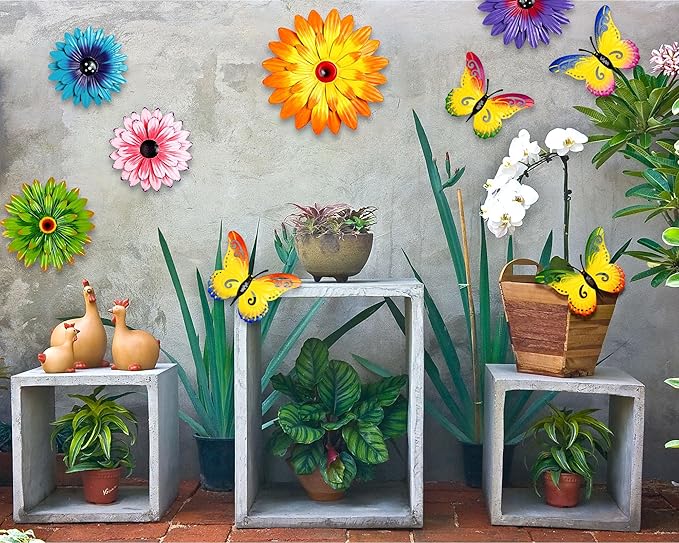 Gisafai 10 Pack Metal Flowers Wall Art Decor Outdoor, 3D 6 Pcs Daisy Flowers 4 Pcs Butterfly Metal Wall Art Fence Hanging for Fence, Patio, Garden, Backyard, Lawn, Balcony(Fashion)