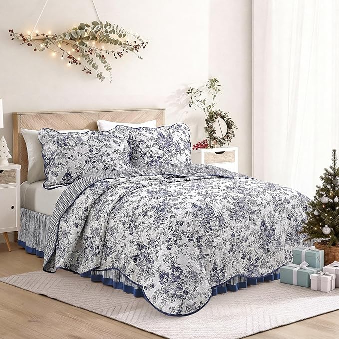 Wonderful 100% Cotton Blue Floral Quilt Set King Size Bedding Sets with Pillow Shams and Bed Skirt, 4 Pieces Floral Bedspread Coverlet, Quilted Blanket Bed Cover for All Season, 104"x90"