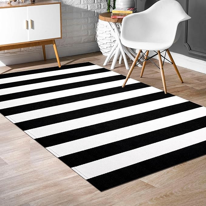 IOHOUZE Black White Striped Rug -3x5 Front Door Mats Outdoor,Washable Rug for Front Porch Decor,Spring Summer Welcome Mats Outdoor Indoor, Doormat for Farmhouse/Entryway/Home Entrance