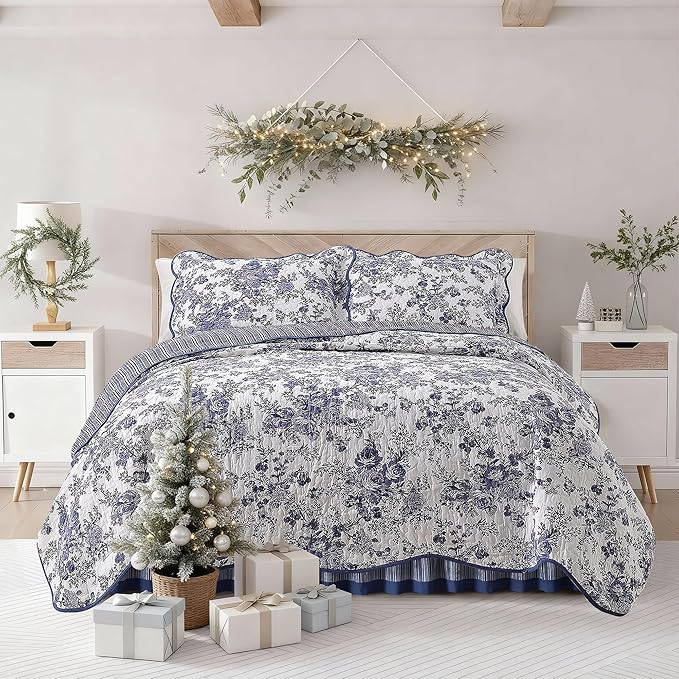 Wonderful 100% Cotton Blue Floral Quilt Set Queen Size Bedding Sets with Pillow Shams and Bed Skirt, 4 Pieces Floral Bedspread Coverlet, Quilted Blanket Bed Cover for All Season, 88"x90"