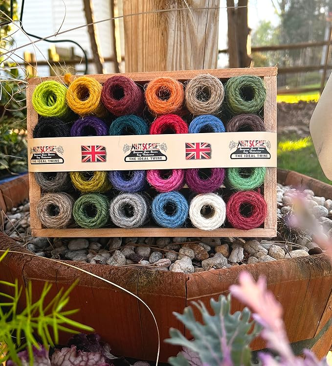 Bosmere K812 Nutscene Wood Crate of 24 Mini Twines Spools