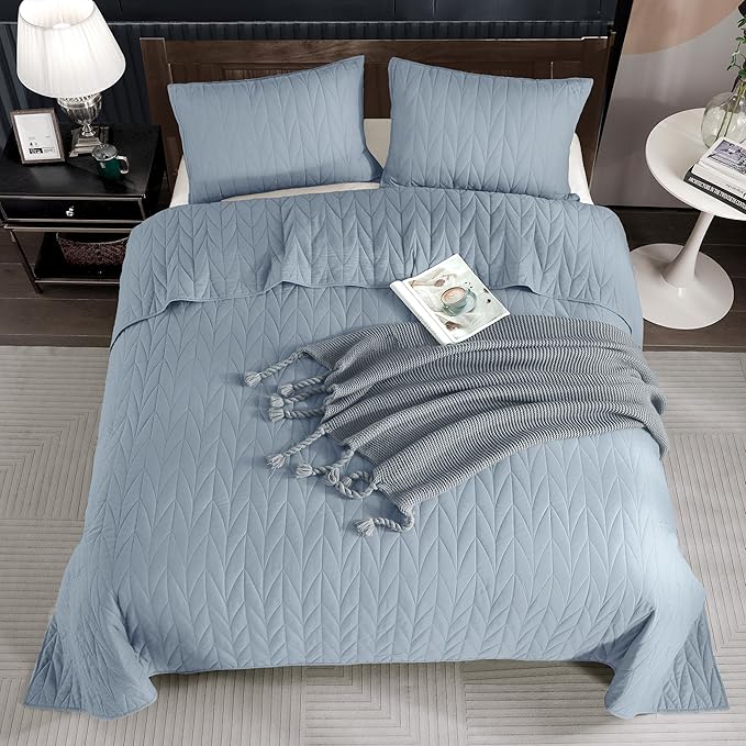 Wonderful 100% Cotton Blue Quilt Set King Size,200 GSM Cotton Fill Comforter,Pre-Washed 3 Piece Ultra Soft Lightweight Bedspread with Pillow Shams,Stitching Geometric Pattern Modern Style