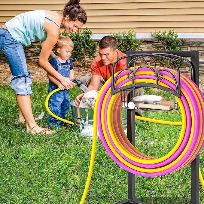 Garden Hose Holder,Heavy Duty Freestanding Detachable Storage Reel Stand,Upgraded 4 Spikes Hose Hanger for Outside Yard Lawn (curved line with Storage Basket)