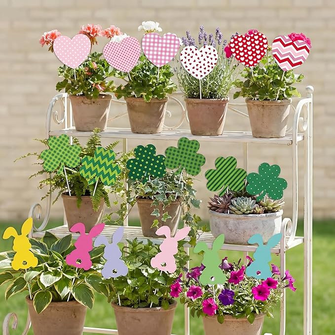 Amyhill 18 Pcs St. Patrick's Day Outdoor Decorations Easter Garden Stakes Outdoor Shamrock Bunny Garden Stakes, Metal St. Patrick's Day Easter Decor, Heart Metal Stake for Patio Lawn Yard Planter Pot